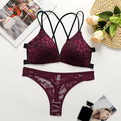 Front-Closure Floral Lace Bra & Panty Set
